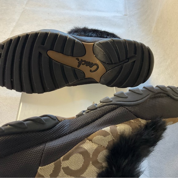 Coach Signature Jennie Winter Boots- Size 7.5 - Picture 7 of 16